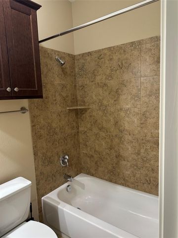 984 Arbor Glen, Conroe, TX 77303