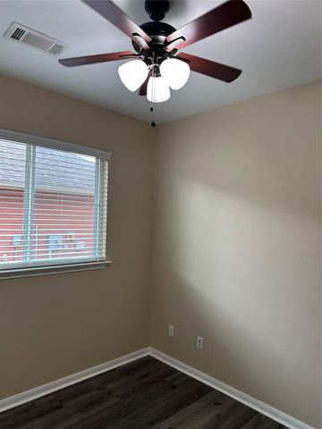 984 Arbor Glen, Conroe, TX 77303