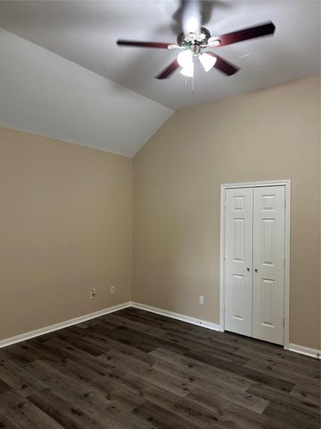 984 Arbor Glen, Conroe, TX 77303