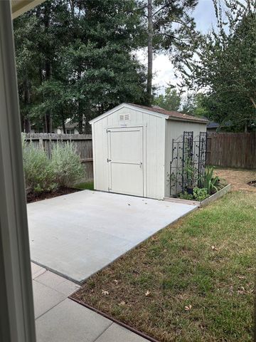 984 Arbor Glen, Conroe, TX 77303