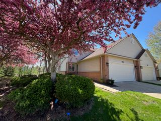 9002 Pine Cove Drive, Northfield Twp, MI 48189