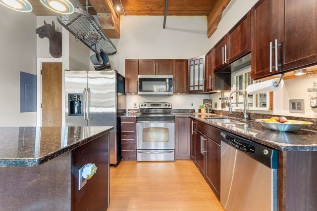 1511 Main St C305, Worcester, MA 01608