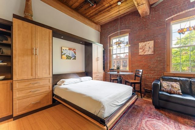1511 Main St C305, Worcester, MA 01608