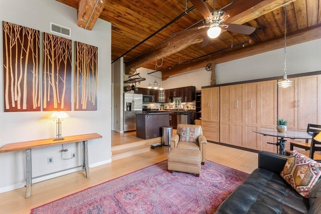 1511 Main St C305, Worcester, MA 01608