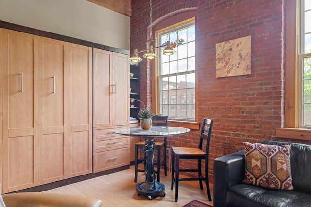 1511 Main St C305, Worcester, MA 01608