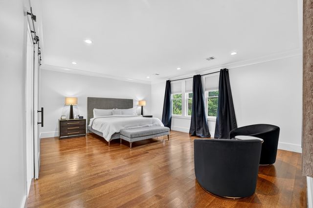 23 Evergreen Rd, Natick, MA 01760