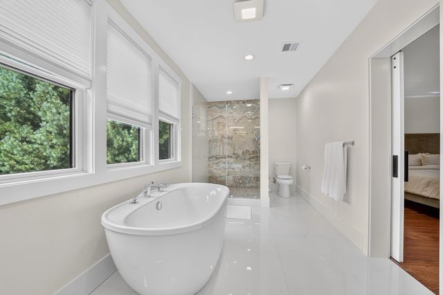 23 Evergreen Rd, Natick, MA 01760