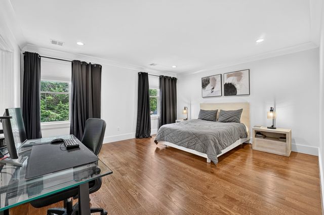 23 Evergreen Rd, Natick, MA 01760