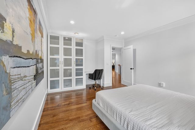 23 Evergreen Rd, Natick, MA 01760
