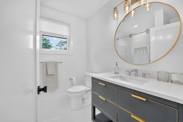 23 Evergreen Rd, Natick, MA 01760