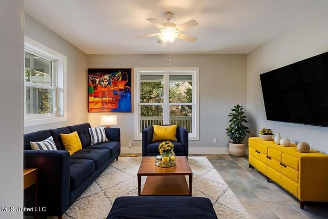 138 Saint Charles Street, Bay Saint Louis, MS 39520