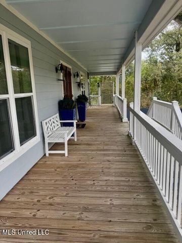 138 Saint Charles Street, Bay Saint Louis, MS 39520