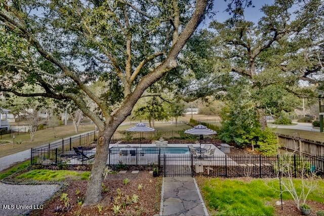 138 Saint Charles Street, Bay Saint Louis, MS 39520