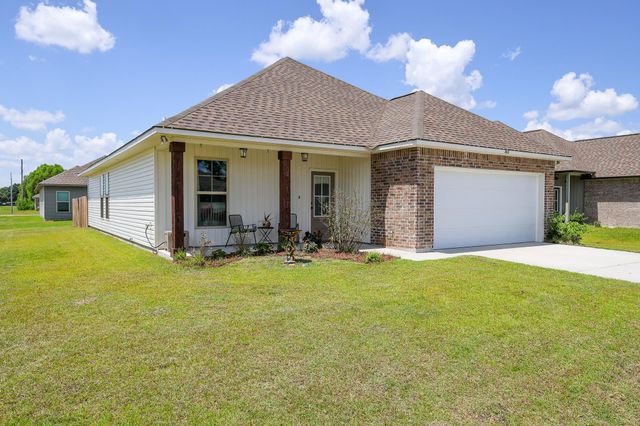 303 Settlers Run Drive, Thibodaux, LA 70301