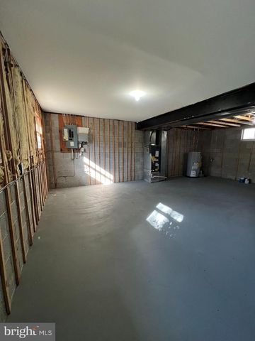 1020 DOCKSER DR, Crownsville, MD 21032