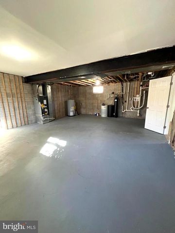 1020 DOCKSER DR, Crownsville, MD 21032