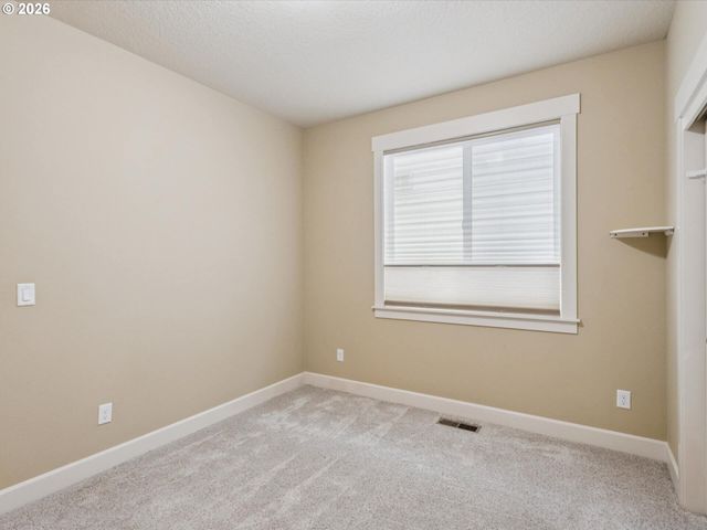 2304 N 4TH Way, Ridgefield, WA 98642