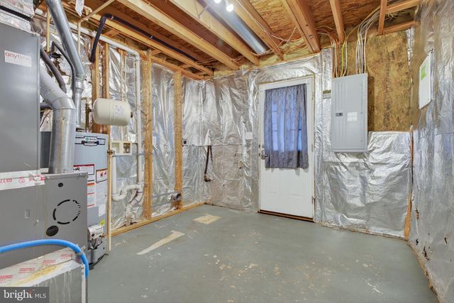 1168 BLUE BIRD LN #24, York, PA 17402