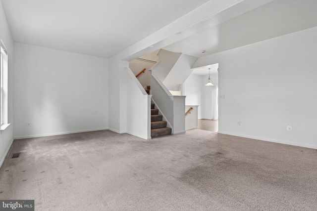 1168 BLUE BIRD LN #24, York, PA 17402