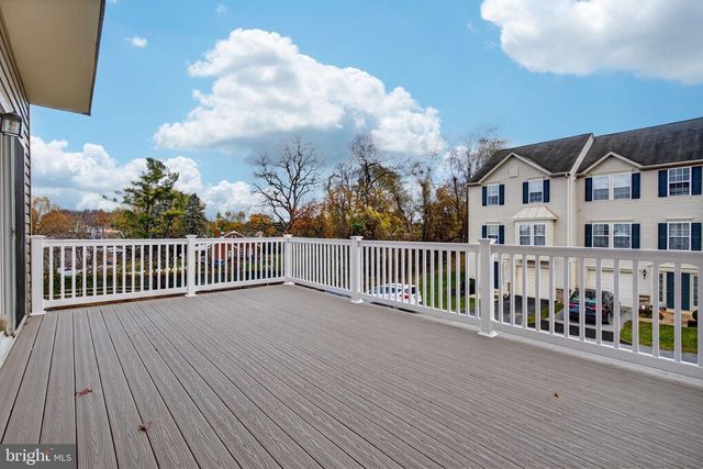 1168 BLUE BIRD LN #24, York, PA 17402