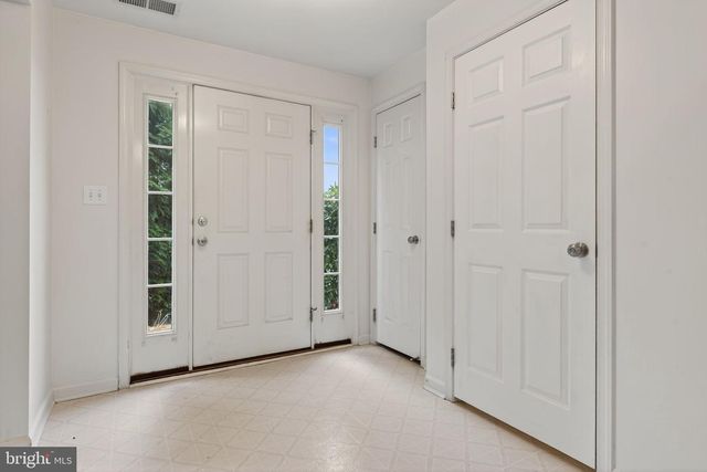 1168 BLUE BIRD LN #24, York, PA 17402