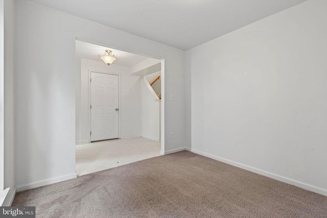 1168 BLUE BIRD LN #24, York, PA 17402