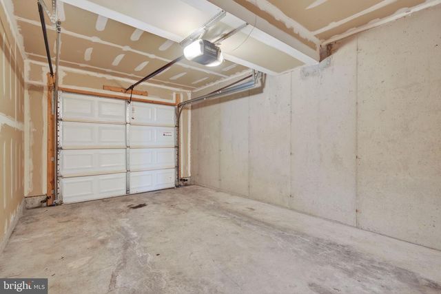 1168 BLUE BIRD LN #24, York, PA 17402