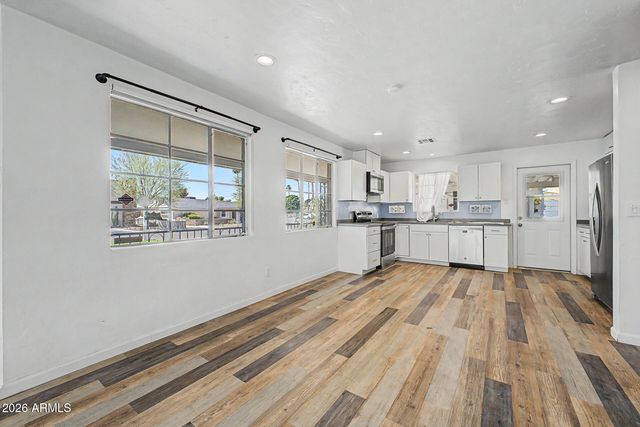 708 E NORTHVIEW Avenue, Phoenix, AZ 85020