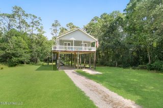 704 Timbalier Street, Waveland, MS 39576
