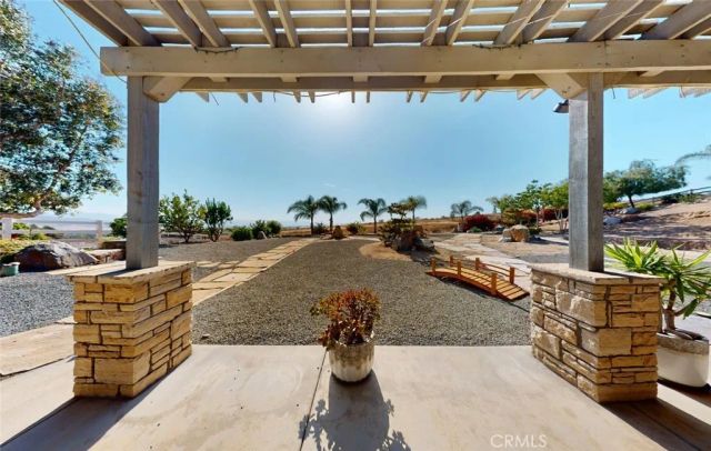 17465 Fairbreeze, Riverside, CA 92504