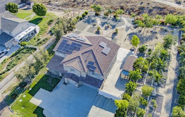 17465 Fairbreeze, Riverside, CA 92504
