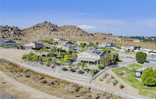 17465 Fairbreeze, Riverside, CA 92504