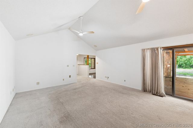 35 Chickasaw Road, Sand Springs, OK 74063
