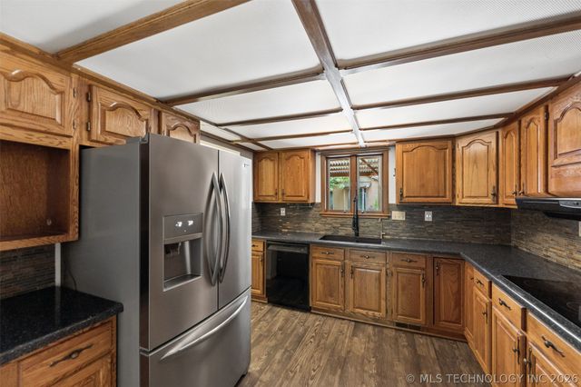 35 Chickasaw Road, Sand Springs, OK 74063