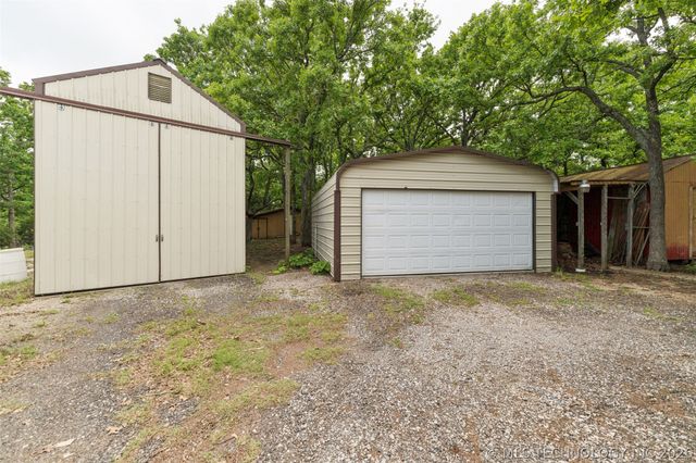 35 Chickasaw Road, Sand Springs, OK 74063