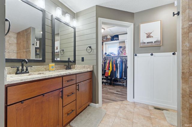 5392 Kodiak Trail, Auburn, IN 46706