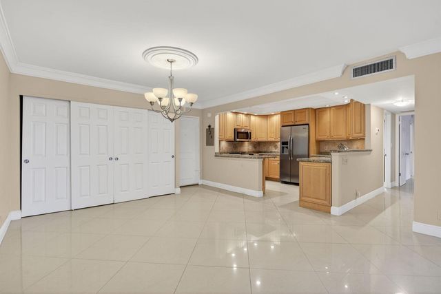 405 N Ocean Boulevard 208, Pompano Beach, FL 33062