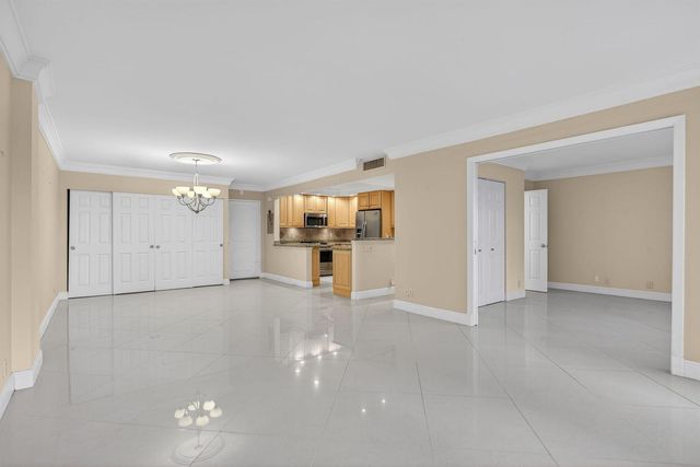 405 N Ocean Boulevard 208, Pompano Beach, FL 33062