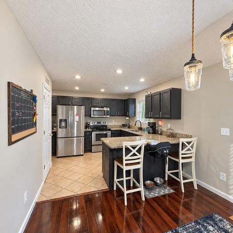 704 W Aberdeen Drive, Trenton, OH 45067