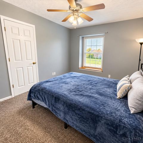 704 W Aberdeen Drive, Trenton, OH 45067