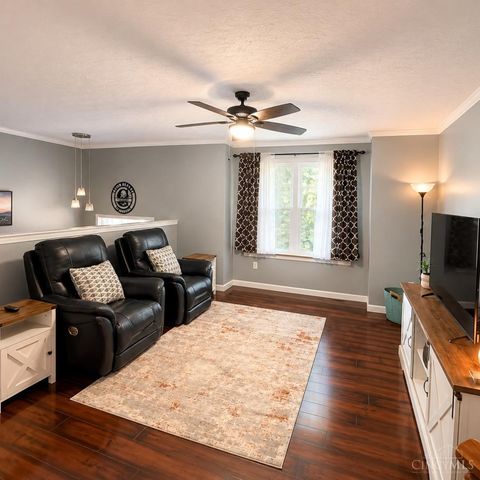 704 W Aberdeen Drive, Trenton, OH 45067