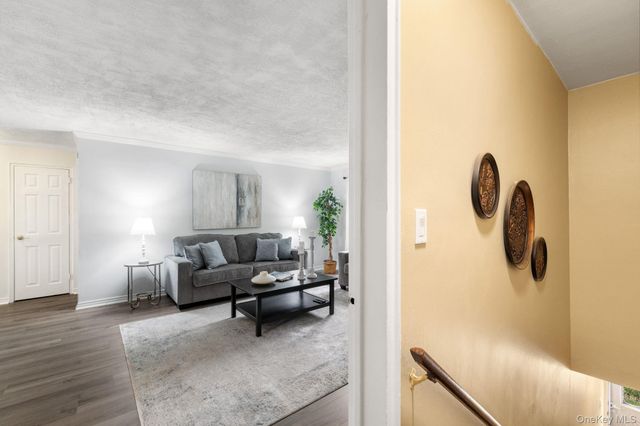 120 N Broadway 3C, Irvington, NY 10533