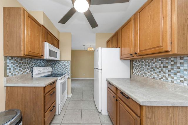 5711 92ND AVENUE N, Pinellas Park, FL 33782