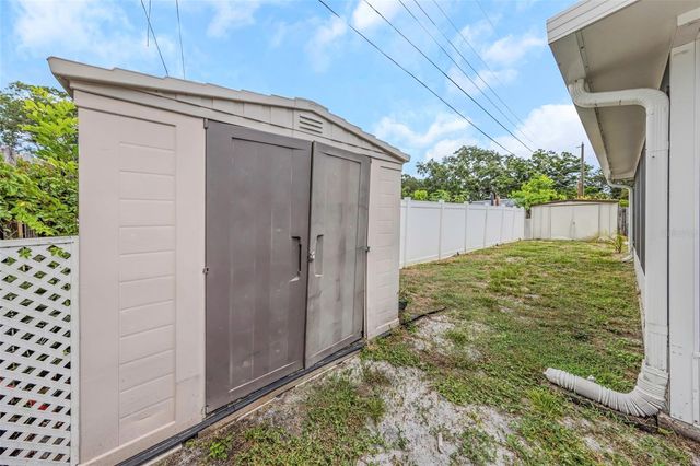 5711 92ND AVENUE N, Pinellas Park, FL 33782