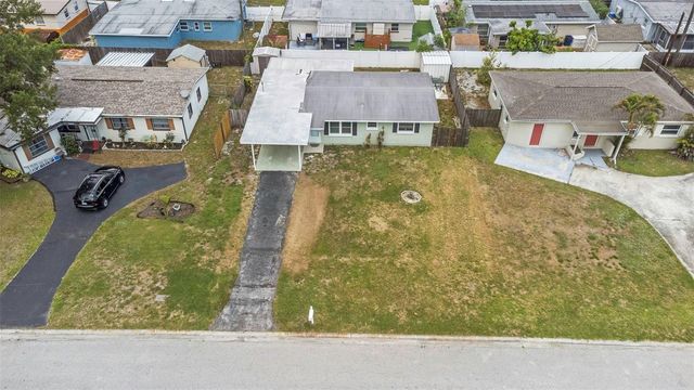 5711 92ND AVENUE N, Pinellas Park, FL 33782
