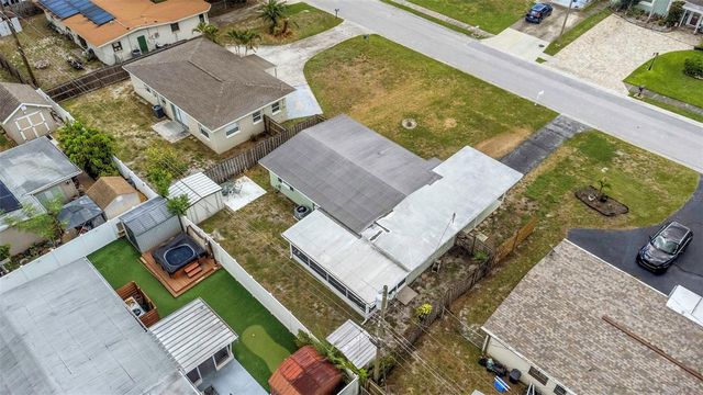 5711 92ND AVENUE N, Pinellas Park, FL 33782