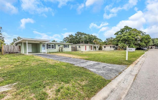 5711 92ND AVENUE N, Pinellas Park, FL 33782