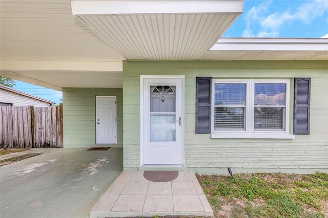 5711 92ND AVENUE N, Pinellas Park, FL 33782