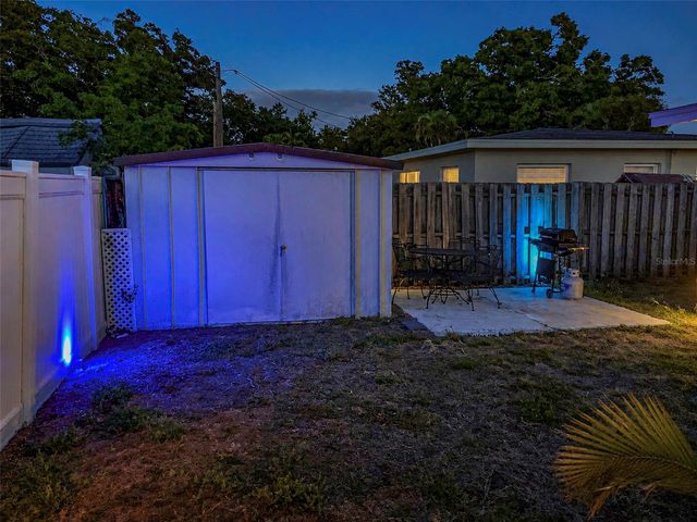 5711 92ND AVENUE N, Pinellas Park, FL 33782