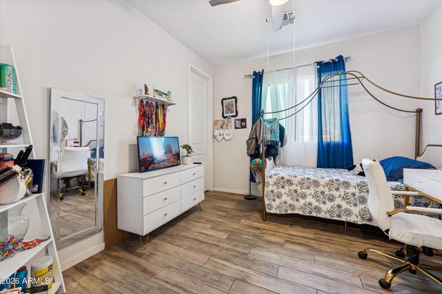 17228 W ALICE Avenue, Waddell, AZ 85355